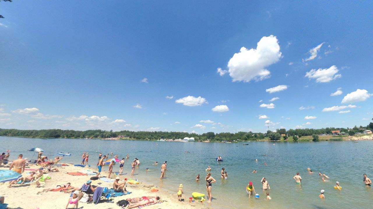 Waar zwemmen in Krakau: meren, zwembaden en waterparken