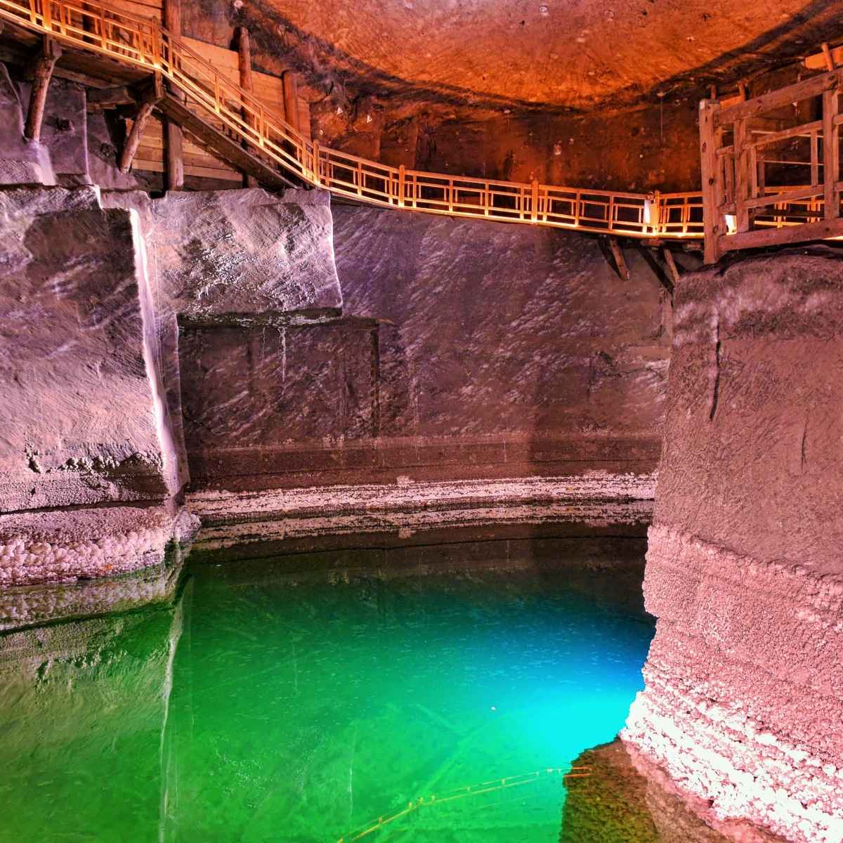 Krakau, Wieliczka zoutmijn, ondergronds meer.