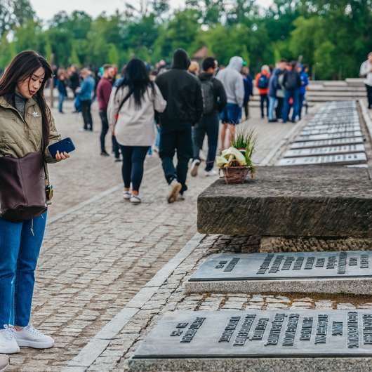 Auschwitz Birkenau: Eintrittskarte ohne Anstehen – Besichtigung mit Führung